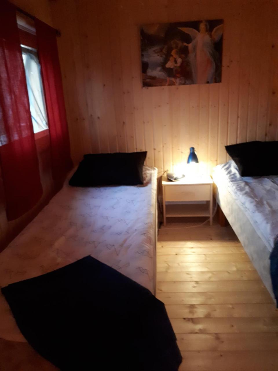 Dessans Cafe & Logi Hotel Pello Kültér fotó